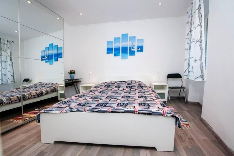 Apartman Puzzle Ровінь Екстер'єр фото
