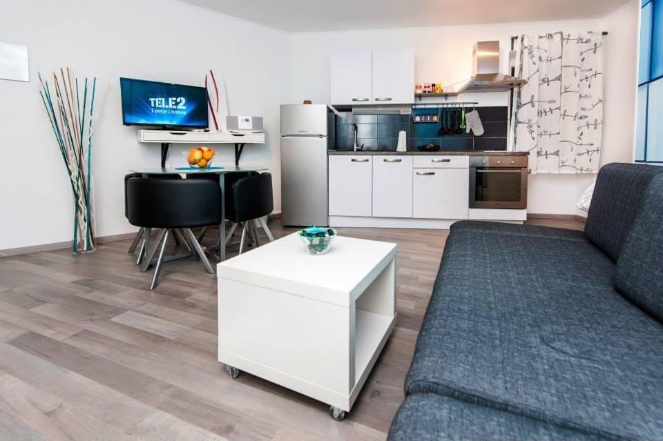 Apartman Puzzle Ровінь Екстер'єр фото